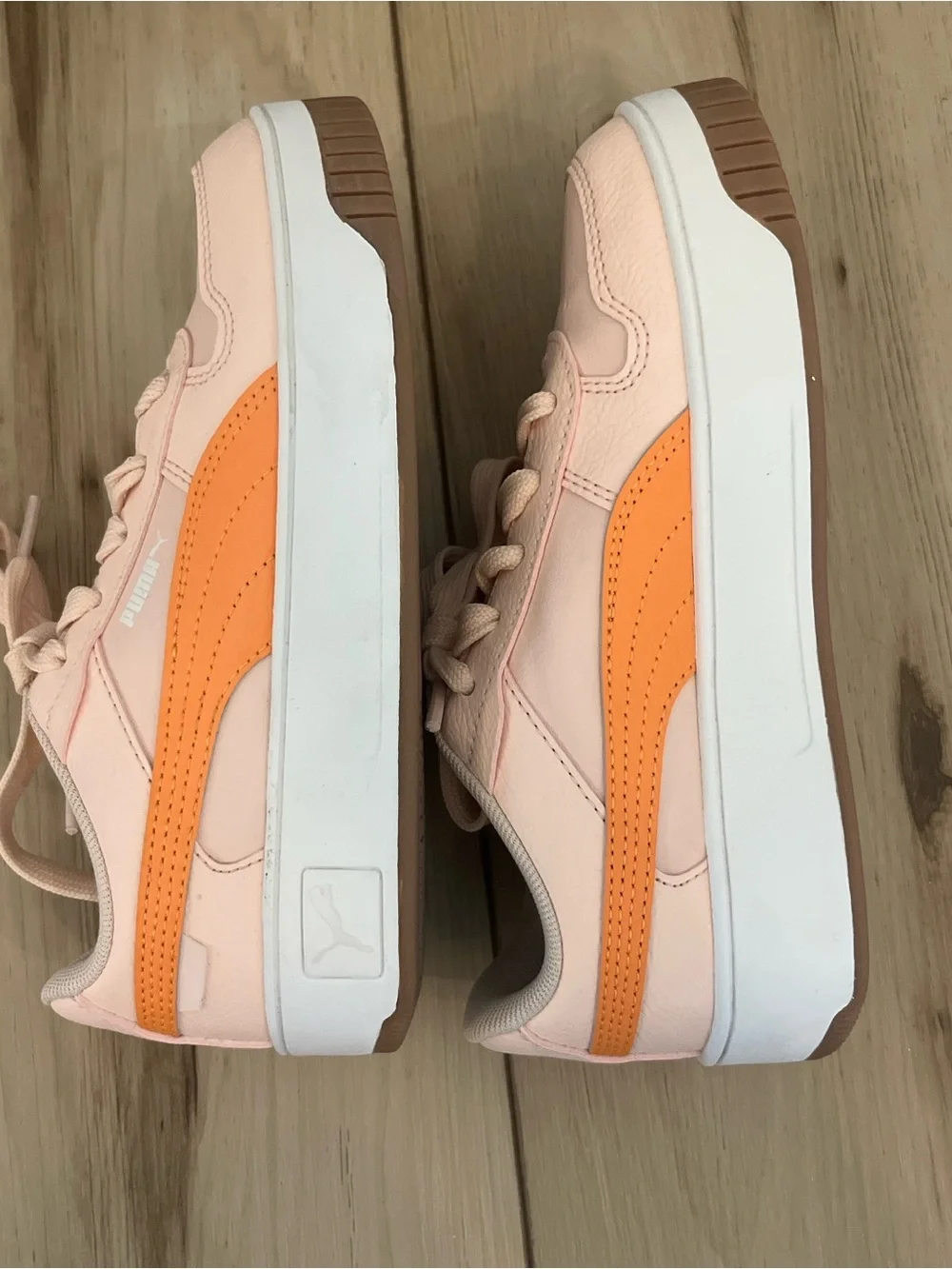 Puma Girls Carina Light Pink Orange 1 Inch Platform Sneakers Playground Recess